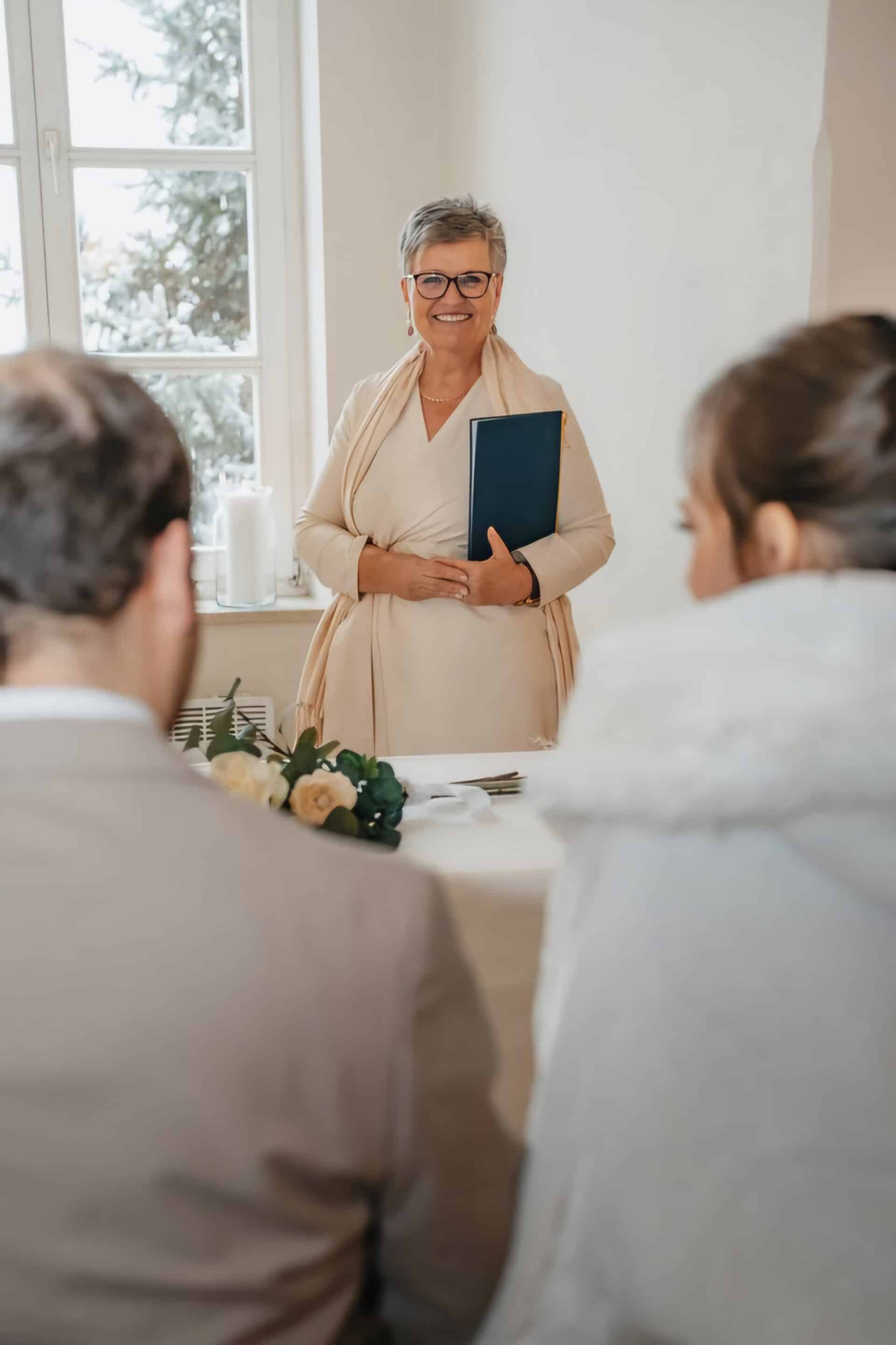 Gudrun Pressler Traurednerin für Hochzeiten
